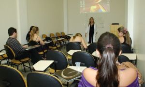 Dra Ana Carolina Puga- Saúde Estética