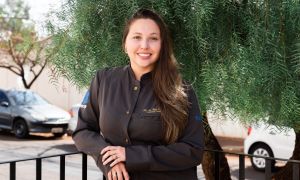 Cirurgiã-dentista esteta